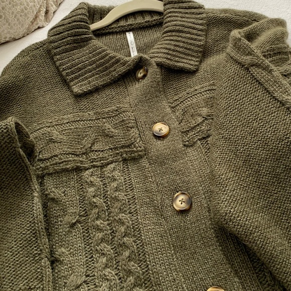 Paper Label short cardigan - Picture 2 of 3